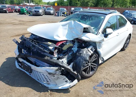 2025 Toyota Camry Xse z USA, uszkodzony, nr VIN 4T1DBADK4SU509867